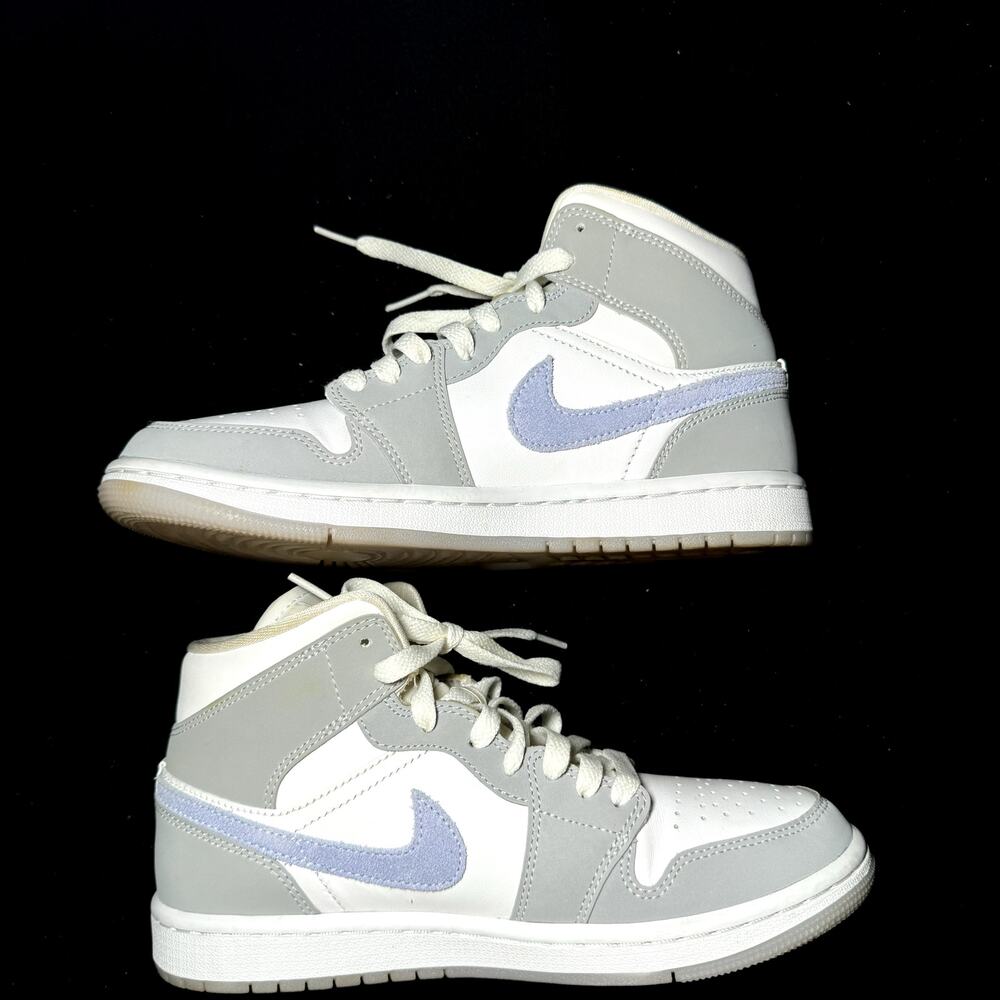 Wmns Nike Air Jordan 1 Mid Wolf Grey Aluminum - Size 7 -Women's Gray Shoes - Picture 2 of 8